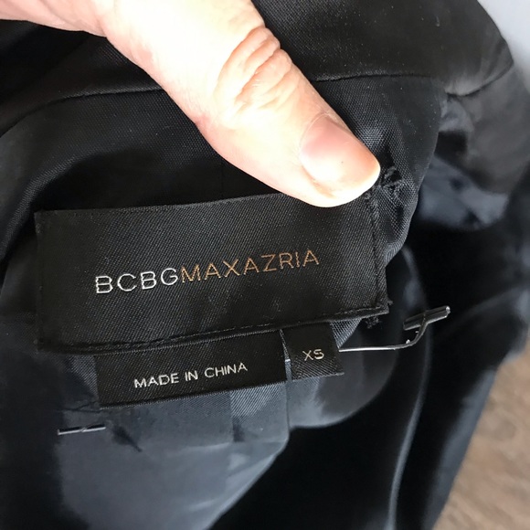 Blazer in Black BCBG jacket w/satin embellishment - Picture 6 of 6